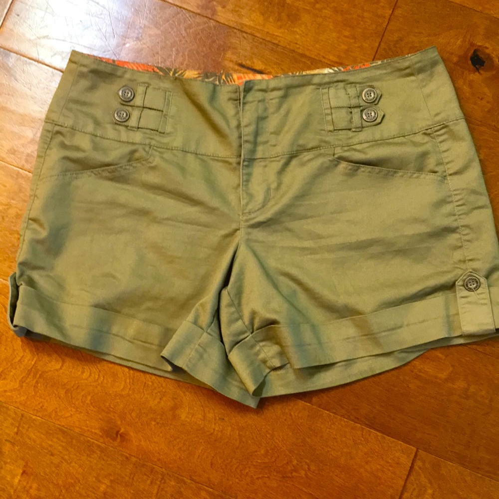 COPY - One 5 one brand khaki shorts